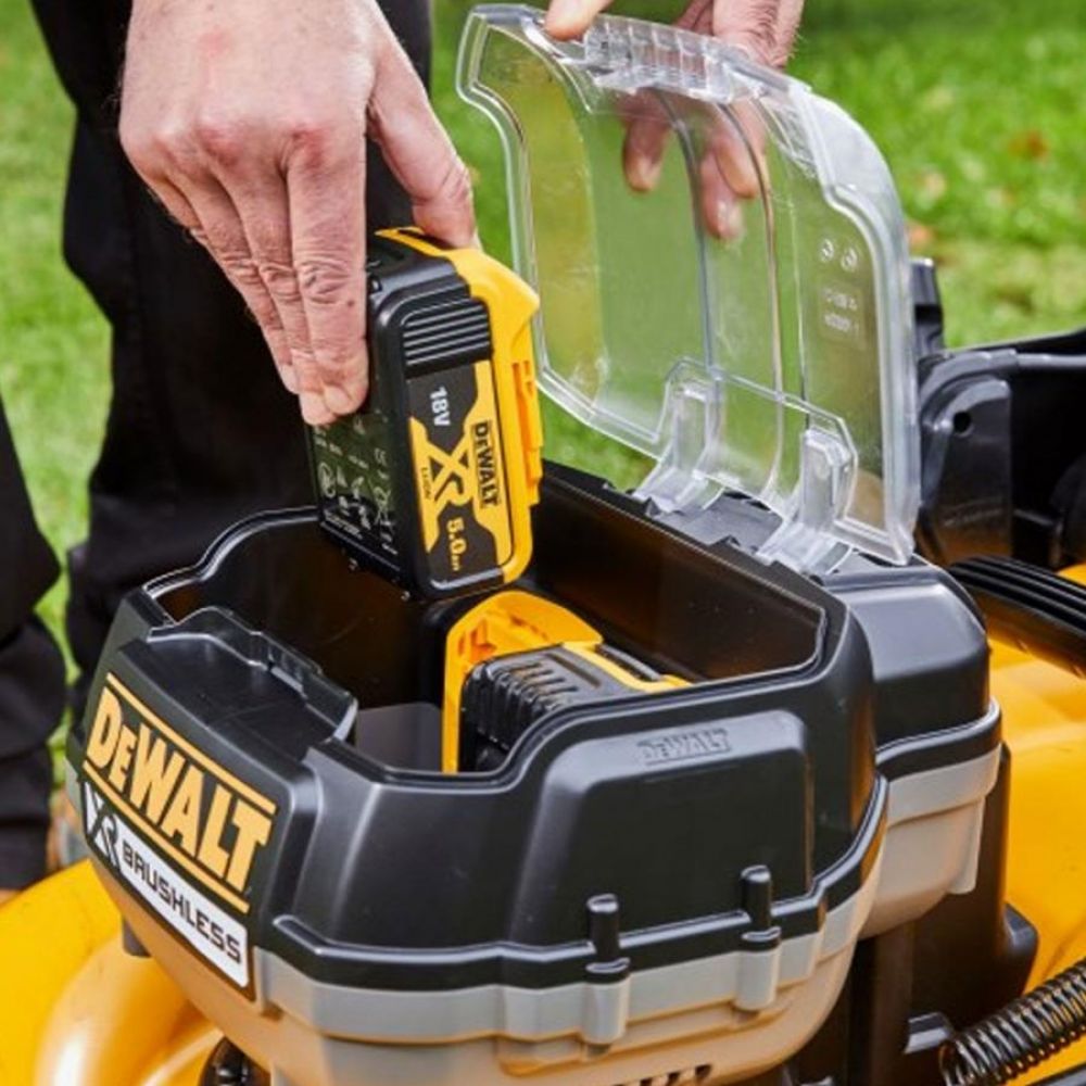 Аккумуляторная газонокосилка DEWALT DCMW564P2, (36 В, 5.0 А·ч, 25-86 мм, 2 АКБ)