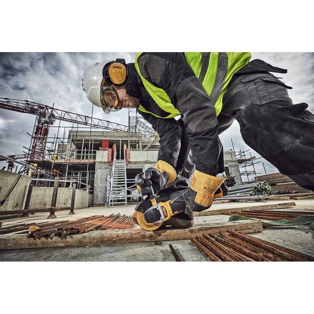 Аккумуляторная бесщеточная углошлифовальная машина DEWALT DCG406N, 18 В, XR, 125 мм без аккумулятора и ЗУ